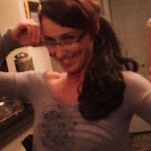 Meet your Posher, Traci